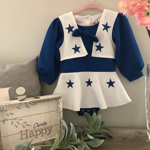 Dallas Cowboys cheerleader outfit
